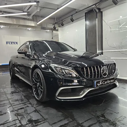 벤츠 c63 amg 블랙유광으로 고광택 전체 랩핑 수원 평택 / 경기 화성