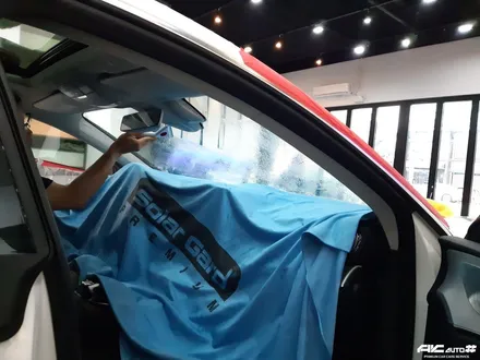 파주일산 벤츠 CLS400d 기존필름 제거후 스미스클럽T2 썬팅 시공. / 고양 덕양구 동산동