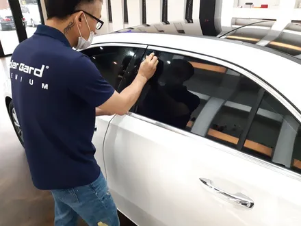 파주일산 벤츠 A220 에이버리 슈프림 루프스킨 시공. / 고양 덕양구 동산동