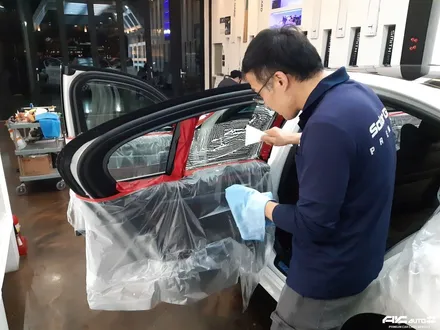 파주일산 BMW 520d(G30) 기존필름 제거후 솔라가드 퀀텀 썬팅 시공. / 고양 덕양구 동산동