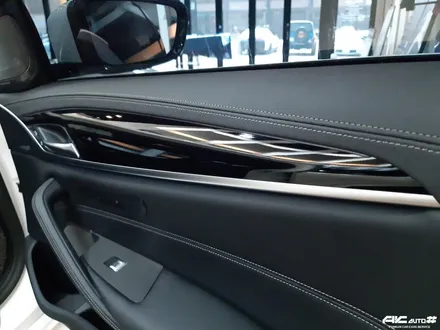 BMW 530I (G30) 파주 실내PPF 및 탑폴리에 루프스킨 시공. / 고양 덕양구 동산동