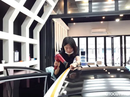 KIA K5 기존 루프스킨 필름제거 후 3M4D카본 파주 루프스킨 시공. / 고양 덕양구 동산동