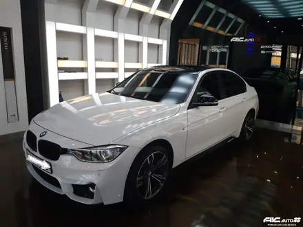 파주 BMW 320D 탑폴리에 루프스킨 시공. / 고양 덕양구 동산동