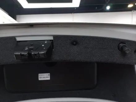 BMW F10 5시리즈 고장난 스프링 전동트렁크로 교체 장착. / 고양 덕양구 동산동