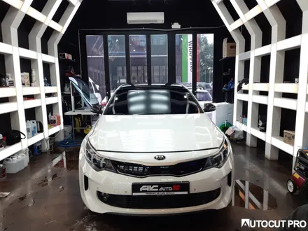 KIA K5 기존 루프스킨 필름제거 후 3M4D카본 파주 루프스킨 시공. / 고양 덕양구 동산동