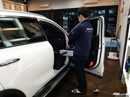 쏘렌토 3세대 기존 필름제거후 솔라가드 퀀텀 썬팅 시공 파주 일산 김포 시공점. / 고양 덕양구 동산동