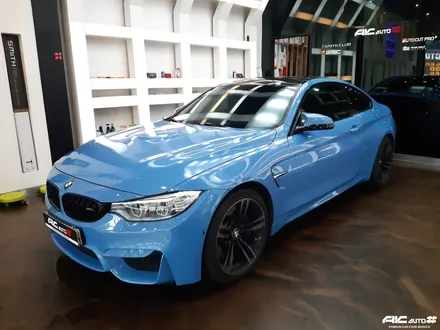 파주일산 BMW M4 기존필름 제거후 솔라가드 퀀텀 썬팅 재시공. / 고양 덕양구 동산동
