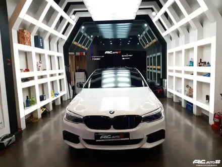 파주일산 BMW 520d(G30) 기존필름 제거후 솔라가드 퀀텀 썬팅 시공. / 고양 덕양구 동산동