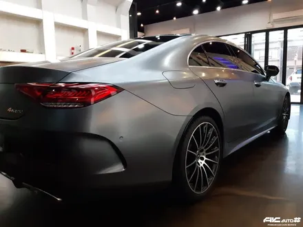 파주일산 벤츠 CLS 450 3M 세틴 다크그레이필름 전체랩핑 시공. / 고양 덕양구 동산동