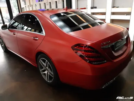 파주일산 벤츠 S350d 3M 세틴레드 전체 랩핑 시공. / 고양 덕양구 동산동