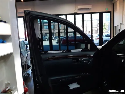 벤츠 S350(W221) 기존 썬팅 제거후 디텍 오로라 파주 썬팅 시공. / 고양 덕양구 동산동