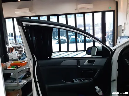 LF쏘나타 기존 썬팅지 제거 후 세인트아모 루틴72 썬팅 파주 일산 김포 시공점. / 고양 덕양구 동산동