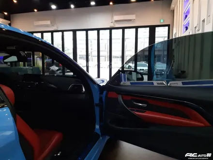 파주일산 BMW M4 기존필름 제거후 솔라가드 퀀텀 썬팅 재시공. / 고양 덕양구 동산동