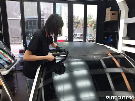 KIA K5 기존 루프스킨 필름제거 후 3M4D카본 파주 루프스킨 시공. / 고양 덕양구 동산동