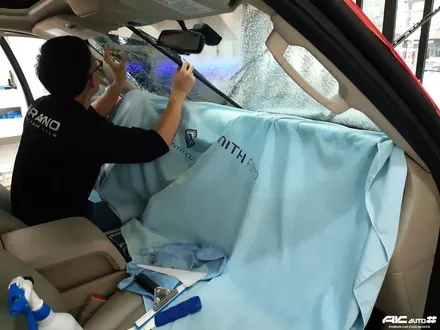 파주일산 링컨 네비게이터 스미스클럽T2 썬팅 시공. / 고양 덕양구 동산동