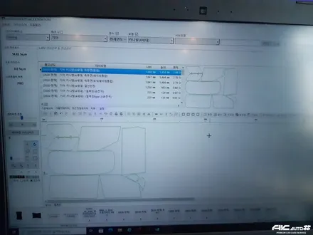 카니발 KA4 신차 디텍 오로라 썬팅 파주 일산 김포 시공점에서. / 고양 덕양구 동산동