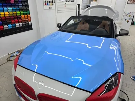 BMW Z4 m40i 강남 자동차 전체 랩핑 고광택 캔디 블루 / 서울 강남