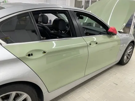 BMW 528i 카키 그린 LB 고광택 랩핑 - 자동차 전체 랩핑 / 강남,개포,서초