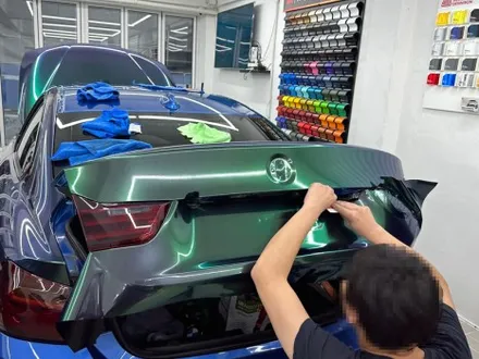 BMW 428i F32 \'다이아몬드 오로라 그린\' 전체랩핑 고광택 / 강남,개포,서초