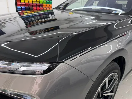 BMW 7시리즈 블랙 PPF 투톤 시공, 고광택 상단 컬러 변경 / 서울 강남