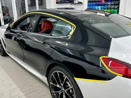 BMW 840i 고광택 유광 블랙 전체랩핑 - 탑폴리에 8시리즈 / 강남,개포,서초