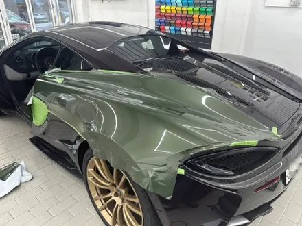 맥라렌 570s 고광택 디스트릭트 그린 전체랩핑 슈퍼카랩핑 / 강남,개포,서초