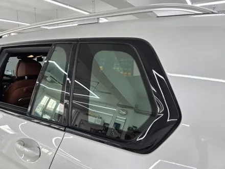 BMW 신형 X7 전체 크롬 죽이기 랩핑 시공 / 서울 강남