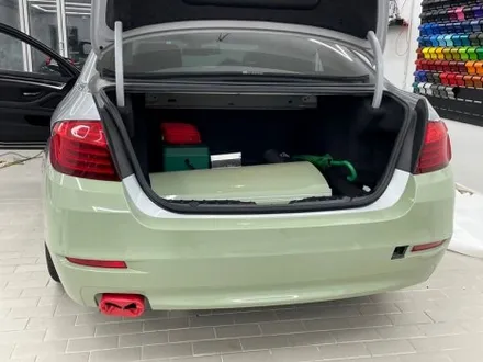 BMW 528i 카키 그린 LB 고광택 랩핑 - 자동차 전체 랩핑 / 강남,개포,서초