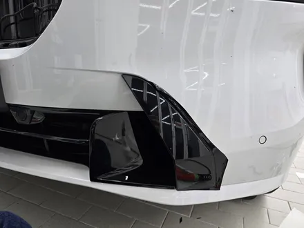 BMW 신형 X7 전체 크롬 죽이기 랩핑 시공 / 서울 강남