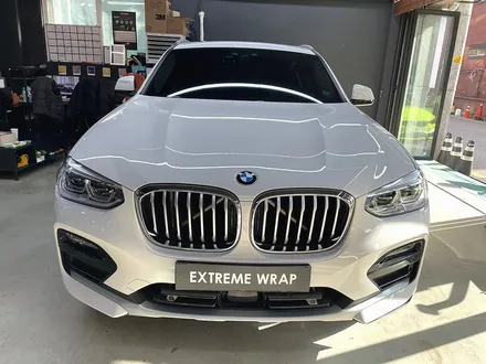 BMW X4 \'사틴 다크 바솔트\' 전체 랩핑 - 자동차 랩핑 비용 / 강남,개포,서초