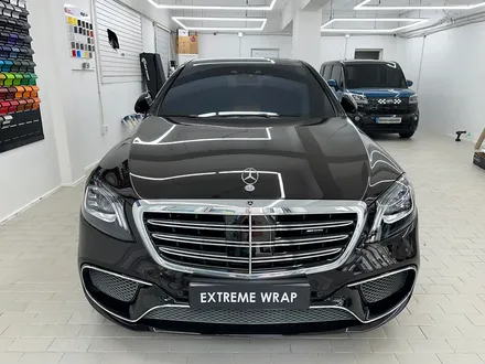 벤츠 S63 AMG 고광택 탑폴리에 유광 화이트 전체 랩핑 / 강남,개포,서초