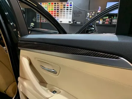 BMW 550d 사틴 블랙&카본 전체 랩핑 - 카본 실내 랩핑 - 강남 랩핑 익스트림 랩 / 강남,개포,서초