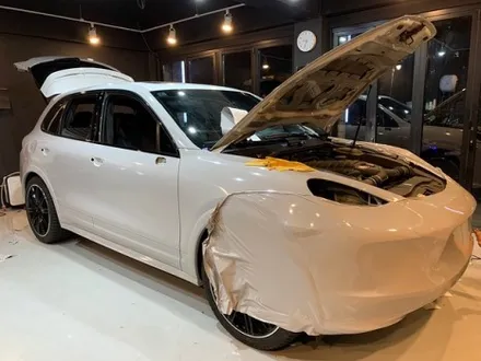 포르쉐 카이엔 GTS 시멘트 그레이 전체 랩핑 - 포르쉐 랩핑 - 강남 차량랩핑 / 강남,개포,서초