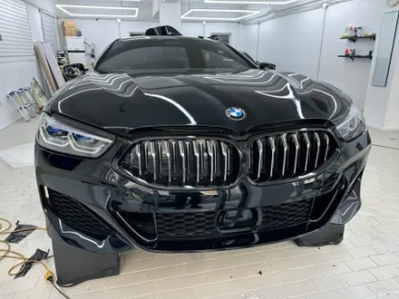 BMW 840i 고광택 유광 블랙 전체랩핑 - 탑폴리에 8시리즈 / 강남,개포,서초