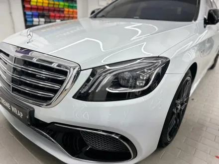 벤츠 S63 AMG 고광택 탑폴리에 유광 화이트 전체 랩핑 / 강남,개포,서초