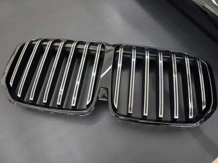 BMW 신형 X7 전체 크롬 죽이기 랩핑 시공 / 서울 강남