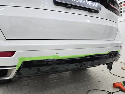 BMW 신형 X7 전체 크롬 죽이기 랩핑 시공 / 서울 강남