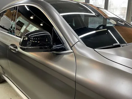 BMW X4 \'사틴 다크 바솔트\' 전체 랩핑 - 자동차 랩핑 비용 / 강남,개포,서초
