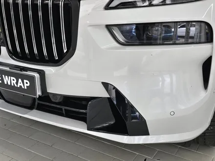 BMW 신형 X7 전체 크롬 죽이기 랩핑 시공 / 서울 강남