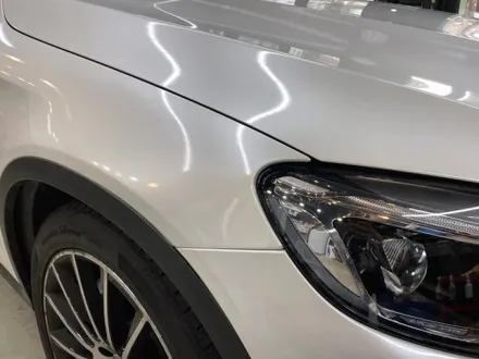 벤츠 GLC 350d 쿠페 \'화이트 펄\' 전체 랩핑 - 서초 랩핑샵 - GLC쿠페 랩핑 / 강남,개포,서초