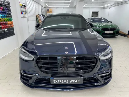 벤츠 신형 S63 AMG 크롬 죽이기, 부분 랩핑으로 달라진 차량 분위기 / 서울 강남