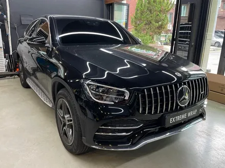 벤츠 GLC 300e 사틴 블랙 전체 랩핑 - 자동차 랩핑 - 벤츠 래핑 / 강남,개포,서초