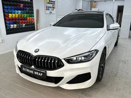 BMW 840i 고광택 유광 블랙 전체랩핑 - 탑폴리에 8시리즈 / 강남,개포,서초