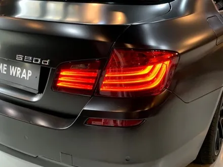 BMW 550d 사틴 블랙&카본 전체 랩핑 - 카본 실내 랩핑 - 강남 랩핑 익스트림 랩 / 강남,개포,서초