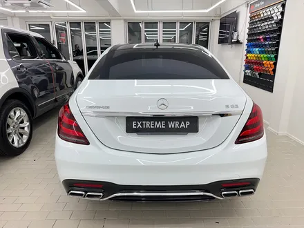 벤츠 S63 AMG 고광택 탑폴리에 유광 화이트 전체 랩핑 / 강남,개포,서초