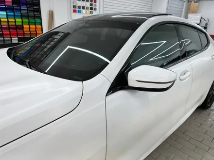 BMW 840i 고광택 유광 블랙 전체랩핑 - 탑폴리에 8시리즈 / 강남,개포,서초