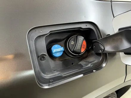 BMW X4 \'사틴 다크 바솔트\' 전체 랩핑 - 자동차 랩핑 비용 / 강남,개포,서초