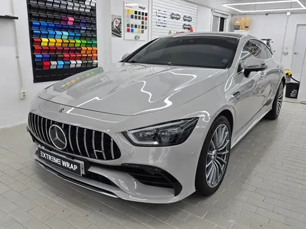 벤츠 AMG GT 4도어 차량에 포르쉐 크레용을 입히다! 전체 랩핑 시공 / 서울 강남