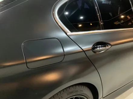 BMW 550d 사틴 블랙&카본 전체 랩핑 - 카본 실내 랩핑 - 강남 랩핑 익스트림 랩 / 강남,개포,서초