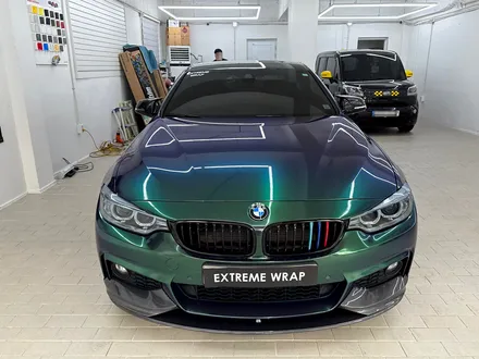 BMW 428i F32 \'다이아몬드 오로라 그린\' 전체랩핑 고광택 / 강남,개포,서초